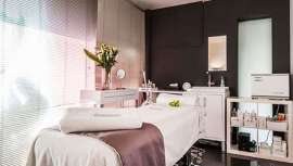 La directora de Backstage BCN apuesta por los mejores productos del mercado, entre los cuales está el Reaction, Una aparatología que fomenta los tratamientos personalizados