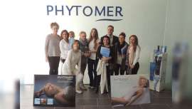 La firma se convierte en una marca global para la profesional, en la que va a encontrar calidad, resultado y rentabilidad para su negocio