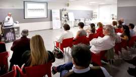 El tema central de estas jornadas de formaciones trata de las técnicas más avanzadas de rejuvenecimiento cutáneo. Impartidas por el doctor Ignacio Ordiz, se iniciaron en Madrid el 30 de mayo y tendrán lugar en las principales ciudades españolas