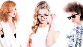 La propuesta de peluquerías Romero proyecta una imagen con fuerza, luz y brillo. La colección se recrea en las formas y las texturas de los trabajos 