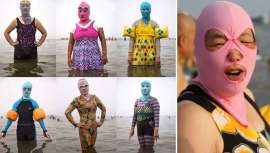 Se trata de un complemento para la cara, muy popular en China, que consiste en una capucha de nailon que sólo deja visibles los ojos y la boca