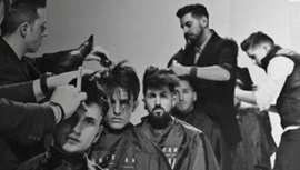 Por un lado, la plataforma pone en marcha una bolsa de trabajo. Por el otro crea el Fan Club Internacional, dirigido a los seguidores de Barberos 3.0 que busquen tener presencia en la misma