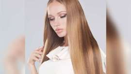 El pelo sufre los excesos del verano, como el cloro, la sal o el sol, por lo que estos creadores en tendencia del cabello y especialistas en potenciar la belleza natural proponen algunos consejos para mantenerlo hidratado