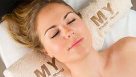 Este tratamiento, a cargo del instituto de belleza Maribel Yébenes, se sirve de la naturaleza para nutrir y dotar de luminosidad el cutis. Una alternativa eficaz de cuidado ideal tras los estragos veraniegos que apagan la piel