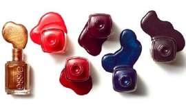 Essie se lanza a la nueva estación de la mano de la inspiración años 70. Una paleta de colores con tonos atrevidos, fascinantes y adictivos
