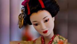 La estilista Yolanda Aberasturi desfilará sobre la pasarela de la LP Fashion Night con ocho propuestas de peinados inspirados en el lejano Oriente. Un espectáculo profesional en el que se darán cita mil peluqueros