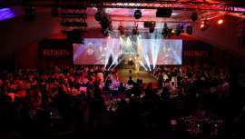 La Ciudad de las Artes y las Ciencias de Valencia fue el entorno elegido para la celebración de este evento. En el Museo Valencia Príncipe Felipe se impartió una jornada de formación de vanguardia, tendencias y diversión 