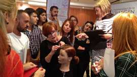 Cristina Muñoz, la fundadora y Directora de esta nueva iniciativa de formación, trajo a la gran formadora internacional por primera vez a España para explicar On The Pulse