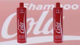 La empresa lanza el Champú de Cola, a base de utilizar los componentes de este refresco, cuyos resultados han hecho furor en EE UU y Latinoamérica al conseguir un acabado swag