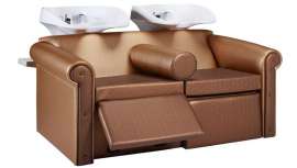 La firma sigue innovando con la presentación de colecciones para los salones de estética y peluquería