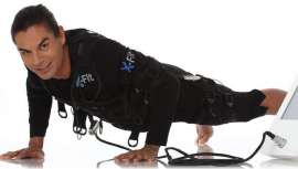 Uno de los objetivos de muchas personas al comenzar a entrenar o practicar ejercicio físico, es lograr un abdomen fortalecido y definido. Ello es signo inequívoco de salud y demuestra calidad de vida así como interés por el bienestar