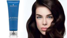 Se trata del primer producto facial que exfolia y trata a la vez. Los laboratorios Skin Research, en California, son los artífices de soluciones de valor añadido desde el año 1992