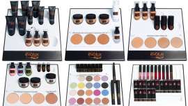 Se adapta a las necesidades de los profesionales al estar compuesto por seis placas independientes donde se encuentran los diferentes productos