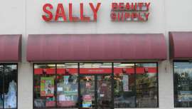 Los visitantes que acudieron a la inauguración de la apertura, que tuvo lugar entre los días 19 y 30 de enero en Texas, tuvieron la oportunidad de llevarse numerosos regalos