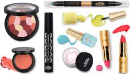 La colección es el reflejo de una hermosa puesta de sol, donde la más pura feminidad se hace visible a través de colores cálidos y texturas cremosas