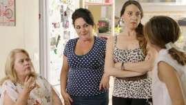 Los productos de la firma se han empleado en el peinado de los actores de la serie que se emite actualmente en Antena 3 Televisión