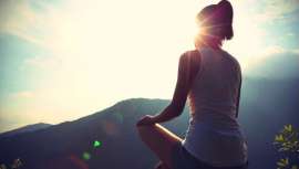 El trabajo confirma que la meditación consciente puede conducir a una mejoría en el estado mental, ya que se producirían nuevas conexiones en algunas regiones del cerebro que lo harían más resistente al estrés