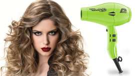 El nuevo secador de Parlux, con Tecnología Ionic & ceramic, un diseño ergonómico y un nuevo motor más potente, preserva la humedad natural del cabello, dejándolo más brillante, suave y más sano