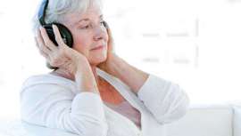 Music Care es una aplicación de musicoterapia que reduce los trastornos del sueño, la ansiedad y la depresión. El paciente puede elegir la sesión de acuerdo a sus gustos musicales para conseguir relajarse