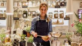 Consiste en un ritual oxigenante diseñado para desbloquear tensiones y lograr una tez relajada y resplandeciente