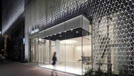 La firma coloca al exdirector general de España al frente de su negocio en Europa y reorganiza su cúpula española