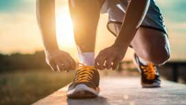 El Salón de manicura y pedicura Siberia, regentado en pleno corazón de Madrid por dos jóvenes rusas especializadas en el diseño de uñas, presenta una pedicura destinada a todos los adeptos a esta tendencia deportiva y saludable