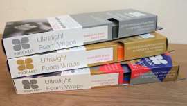 Fabricado con un material térmico que reduce el tiempo de aplicación, el producto se retira suavemente al enjuagar el cabello