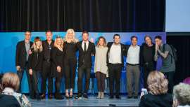 Los Sola Salon Studios, que conforman la cadena con mayor crecimiento de los Estados Unidos, reunieron a más de 200 profesionales y compañeros del medio oeste del país, con motivo de estas segundas sesiones formativas 