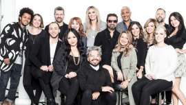 La firma los ha elegido, entre un centenar de candidatos, para participar en este workshop intenso de cinco días en la academia neoyorquina Tigi. Esta acción les ayuda a formarse como estilistas, individuales o en equipo 