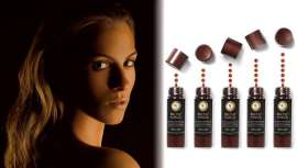 El autobronceador inteligente de Académie, para cara y cuerpo, contiene aloe vera y DHA, un derivado de la caña de azúcar 100% natural