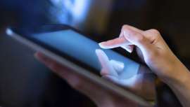 Greentech presentó en in-Cosmetics su nuevo Soliberine, una solución antioxidante y antiinflamatoria para pieles sensibles. Pretende ser la adecuada al fotoenvejecimiento para los consumidores conectados