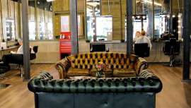 En esta nueva ubicación de Eloy Gonzalo nº 28, se mantiene la rompedora línea decorativa en un espacio diáfano de 140 metros cuadrados