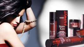 Esta gama de tratamientos system coiffeur se basa en productos enriquecidos con células madre y queratina que transforman, de forma inmediata, la textura del cabello y ofrecen una sensación agradable al tacto