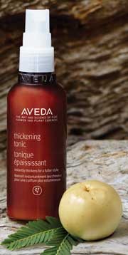 Aveda Thickening Tonic, espray de peinado que aporta cuerpo al cabello