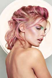 Los cabellos rosas protagonizan la nueva colección de Audrey Laforge, Dream Pink