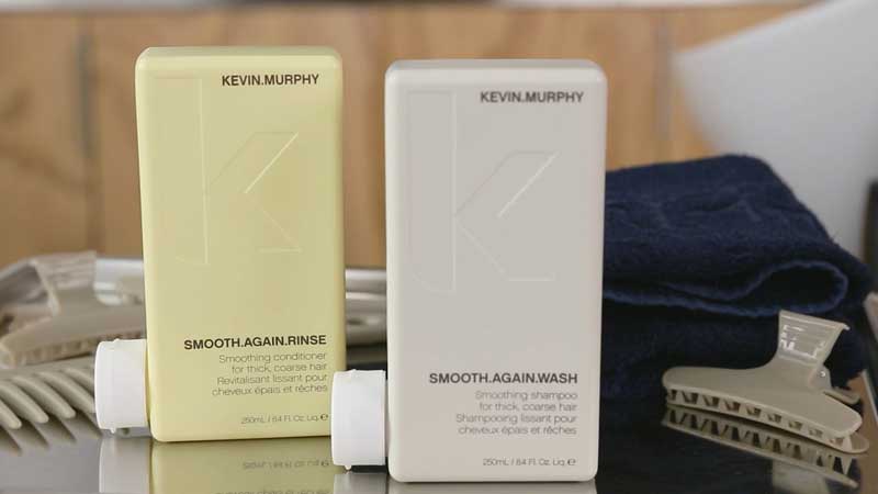 Cabello suave, liso y protegido por más tiempo con Smooth.Again.Wash y Smooth.Again.Rinse, el nuevo lanzamiento de Kevin.Murphy
