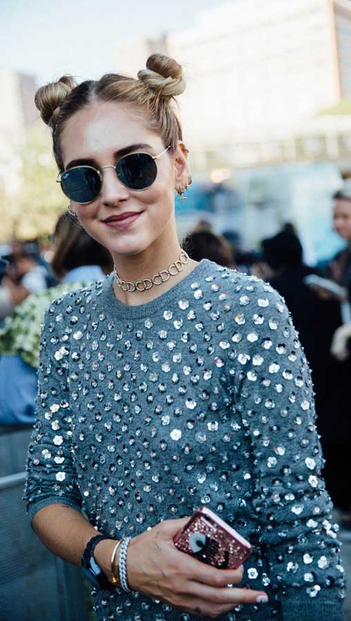 Top knot, el moño todoterreno para este verano
