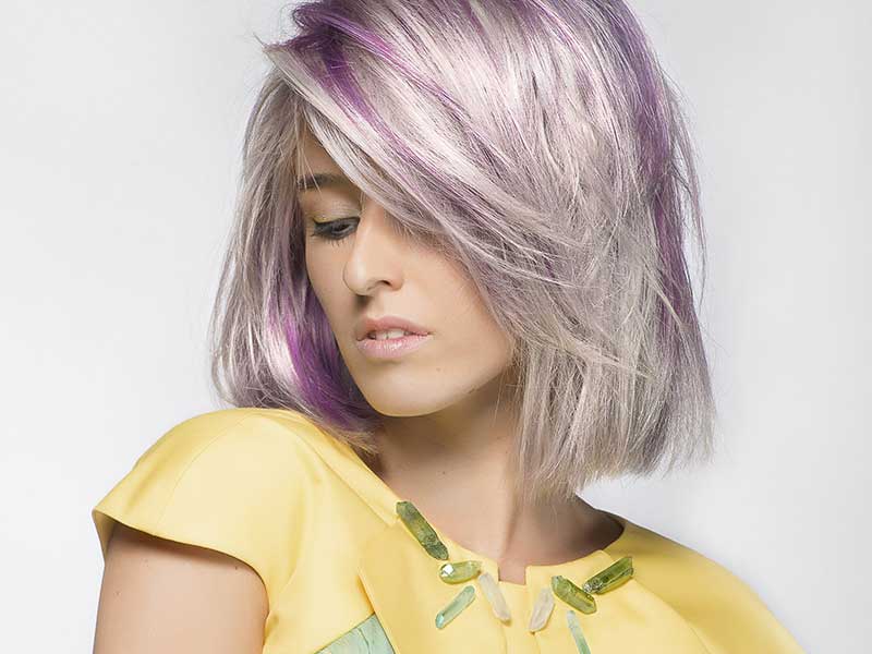 El salón Blow Dry Bar plasma los atrevidos años 90 en Rebel