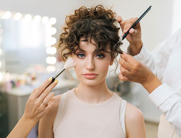 ¿Qué es ser un asesor de imagen? Un artículo de Josep Pons