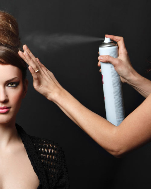 2013: La UE regula los ‘biocidas’ de las lacas para el cabello