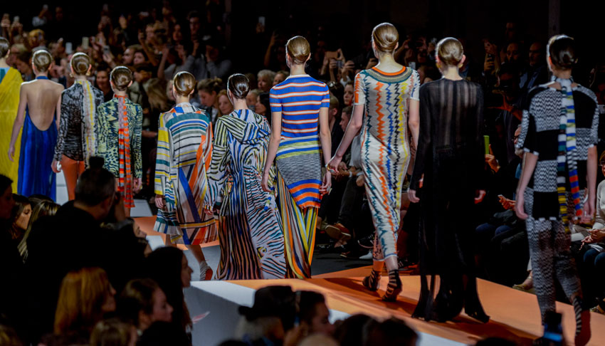 Moroccanoil, responsable de la peluquería en el desfile de Costume National y de Missoni, en la Milan Fashion Week